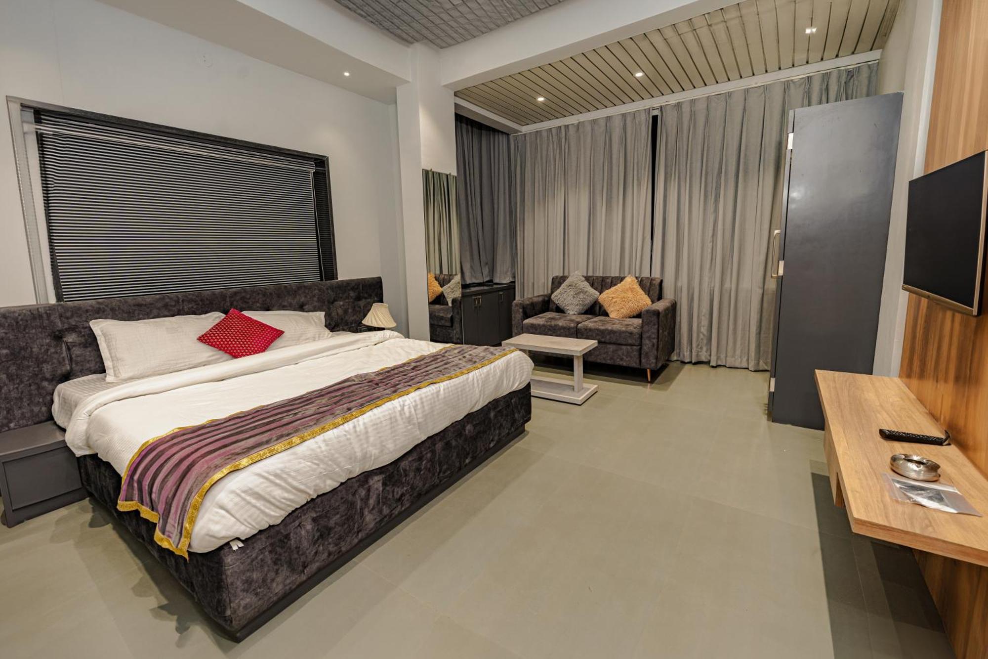 Hotel Mountain View Nashik Exterior foto